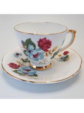 Vintage Delphine China Teacup & Saucer Set Floral Design Gold Trim Made In Engla
